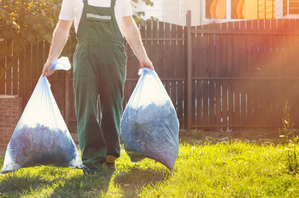 Best Construction Debris Removal  in Newport East, RI